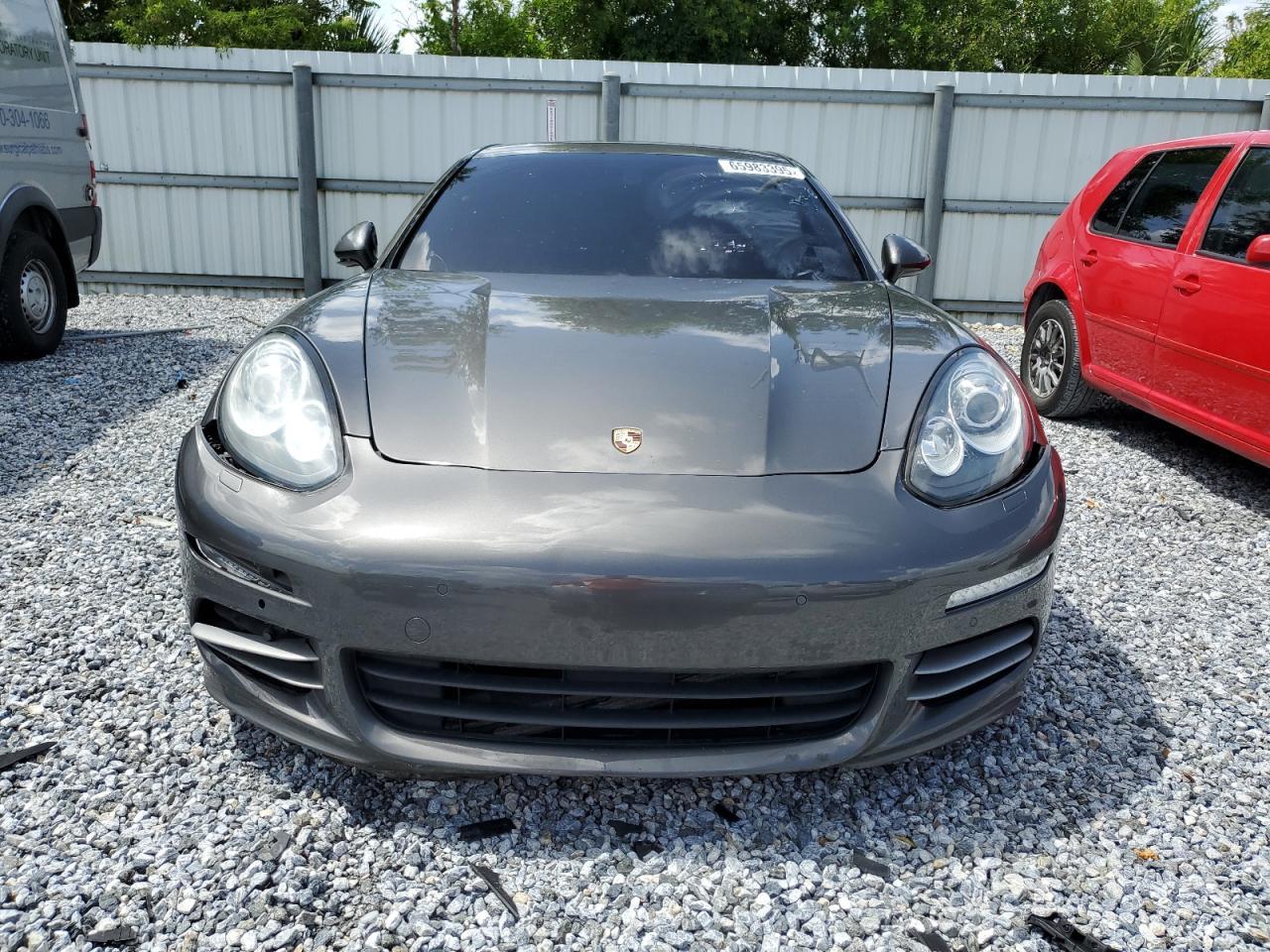 2016 Porsche Panamera 2 - Image 5