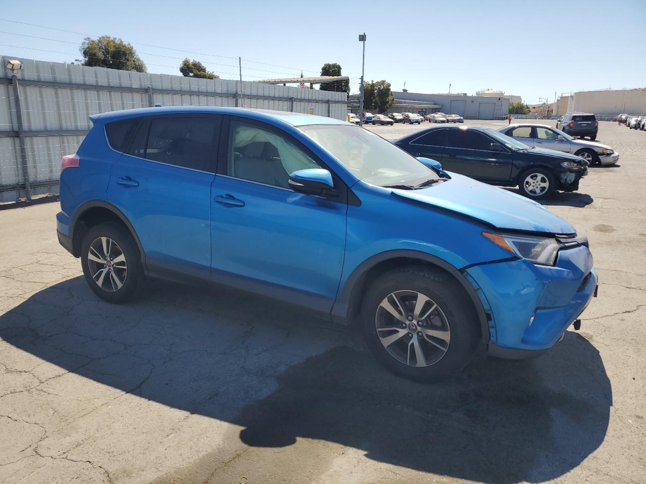 2018 Toyota Rav4 Adventure - Фото 4
