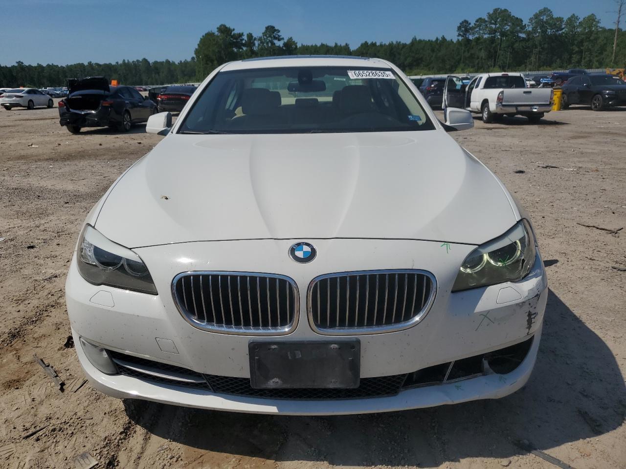 2011 BMW 535 I - Image 5