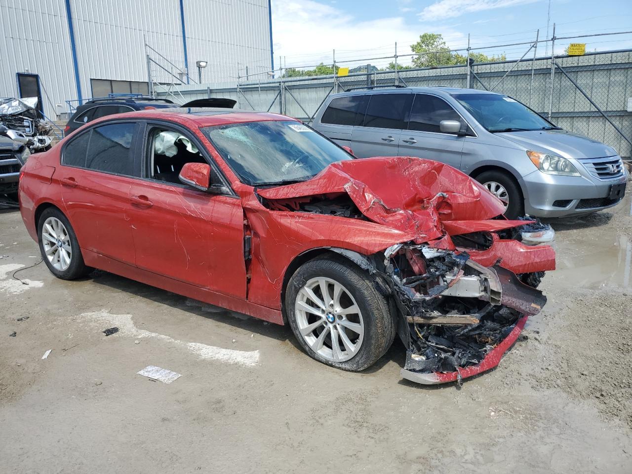 2016 BMW 320 Xi - Фото 4