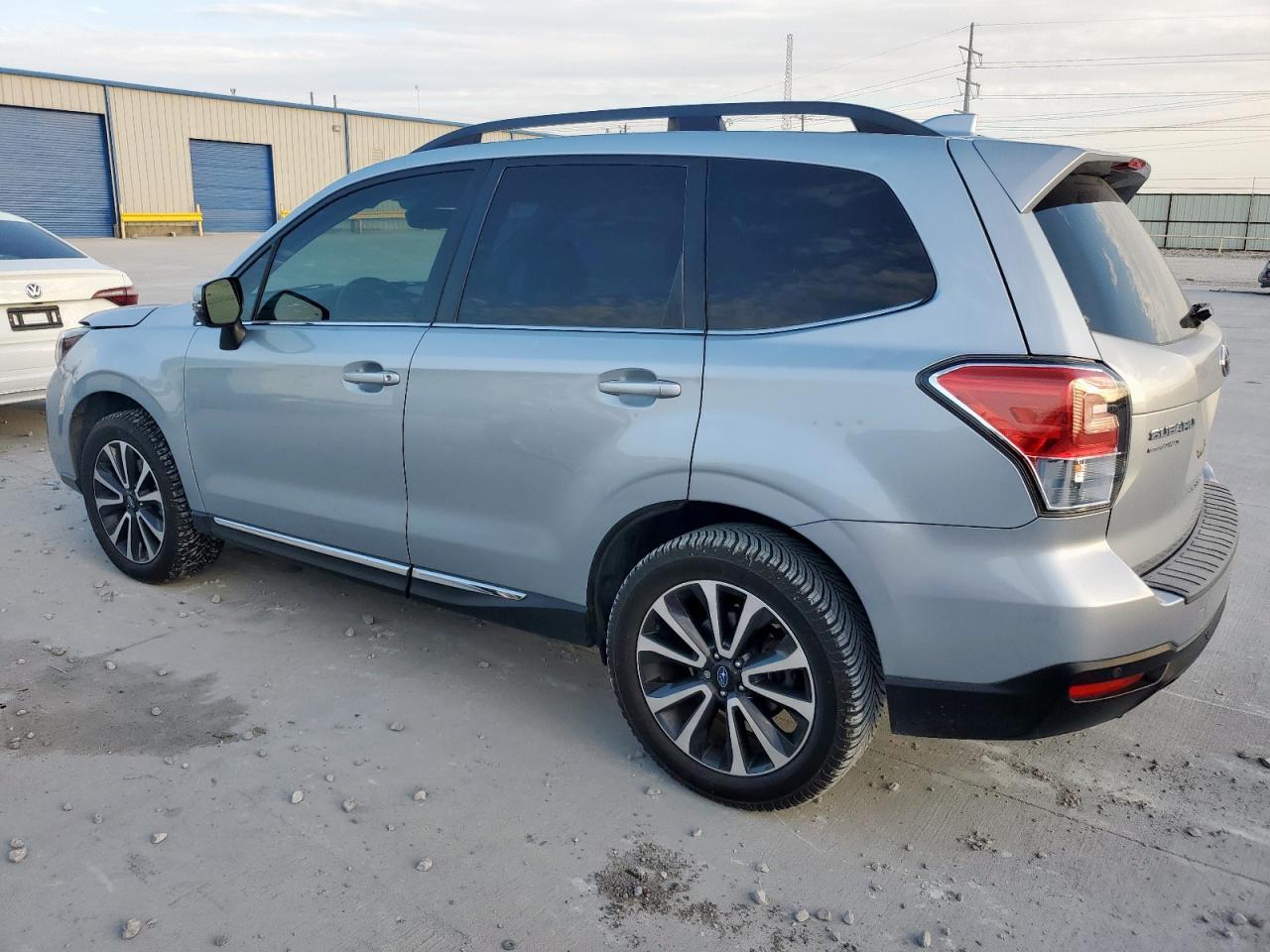 2017 Subaru Forester 2.0Xt Touring - Фото 2