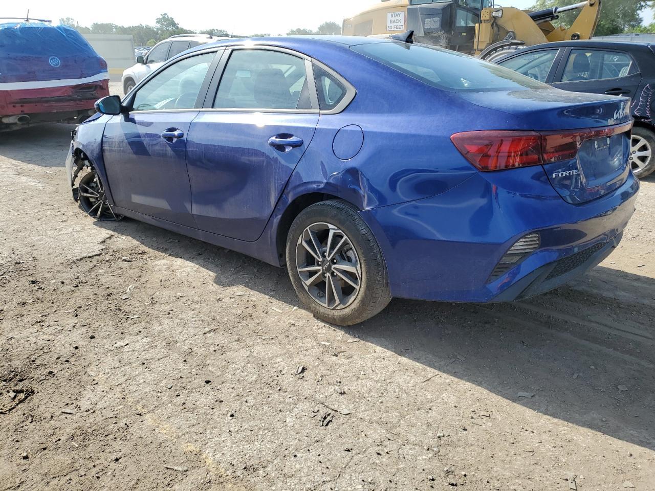 2023 Kia Forte Lx - Фото 2