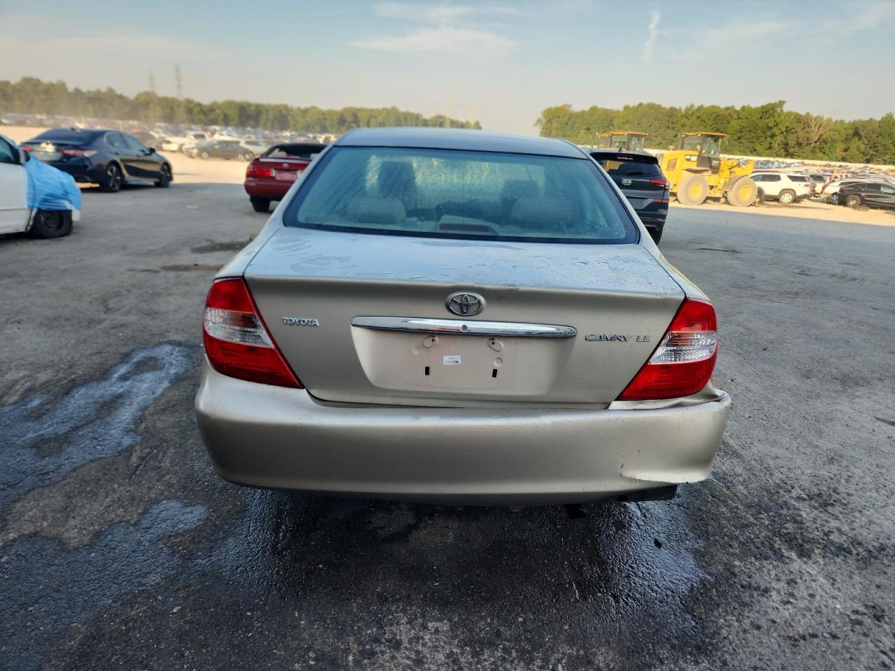 2004 Toyota Camry Le - Фото 6