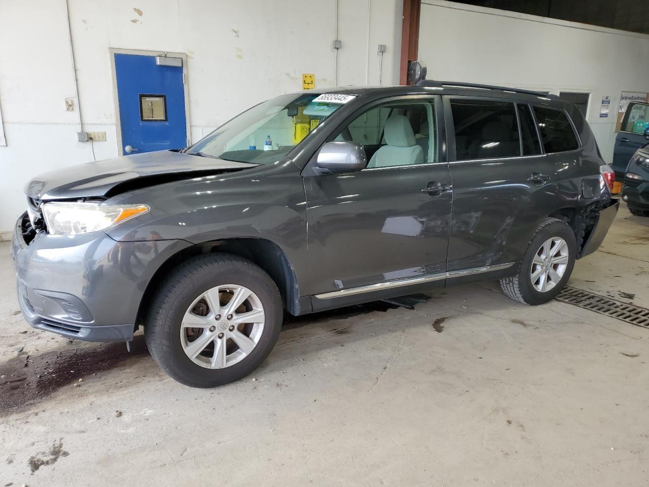 2013 Toyota Highlander Base