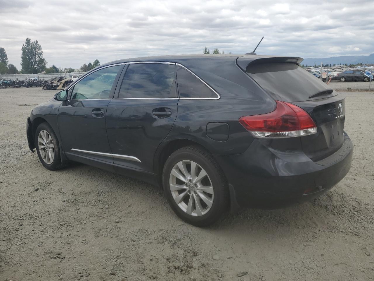 2013 Toyota Venza Le - Фото 2