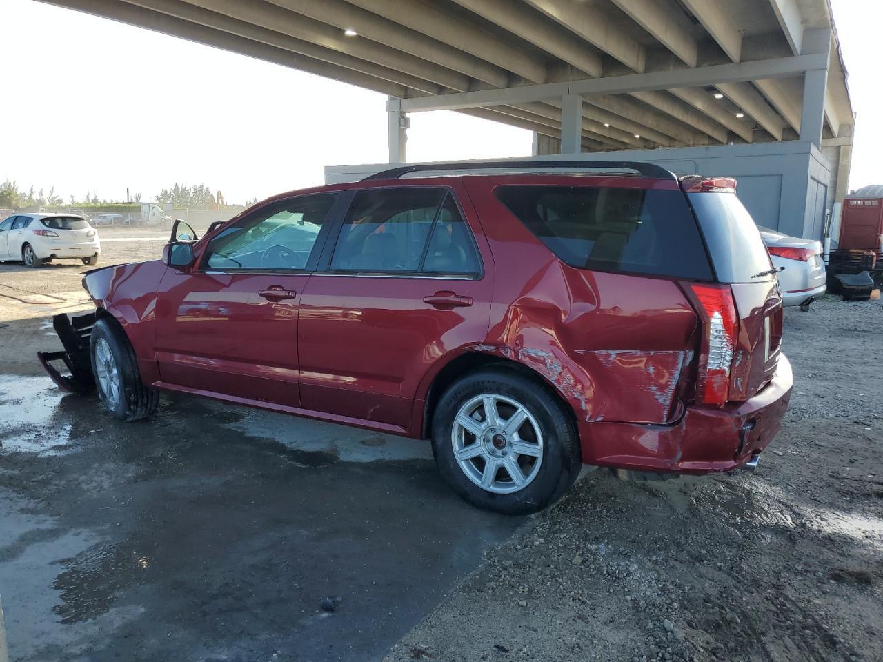 2004 Cadillac Srx - Image 2