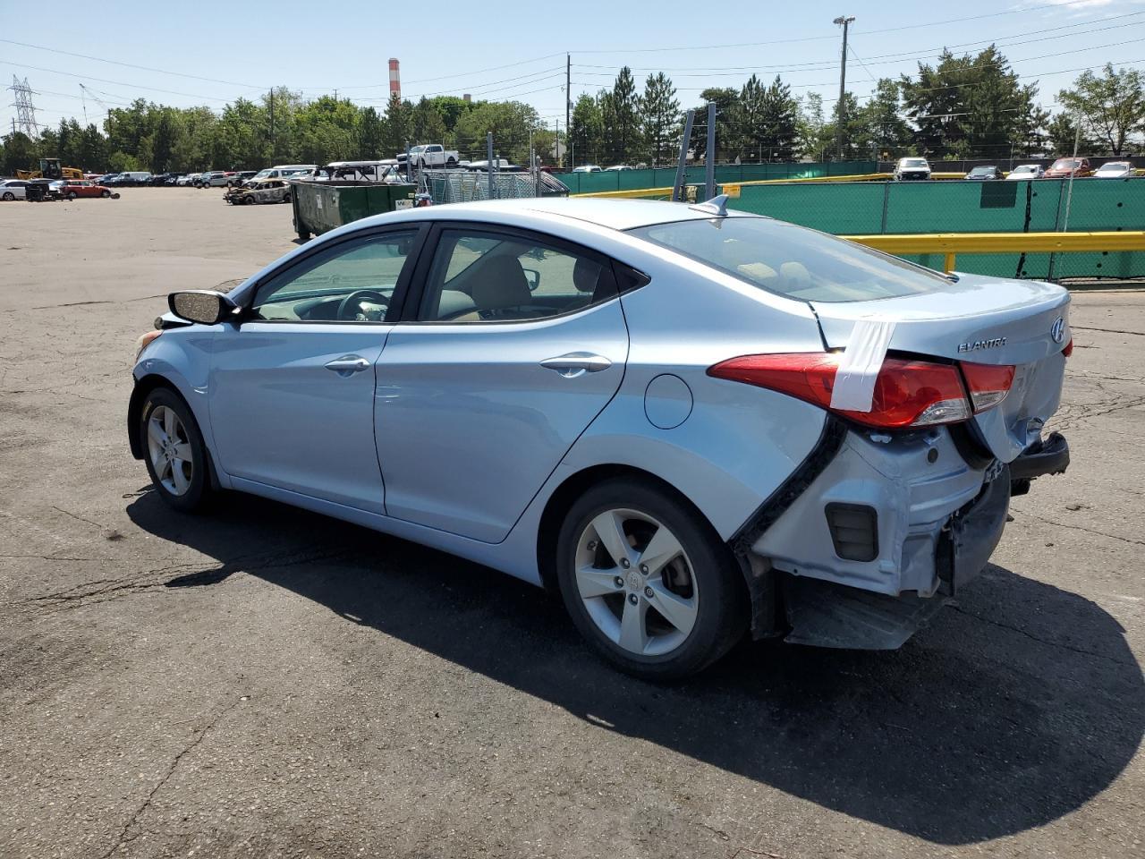 2013 Hyundai Elantra Gls - Image 2
