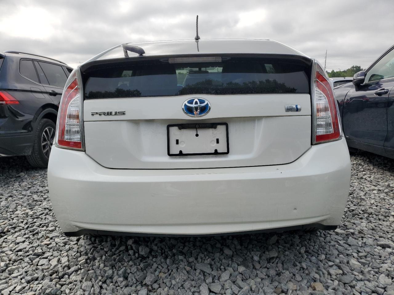 2014 Toyota Prius - Фото 6