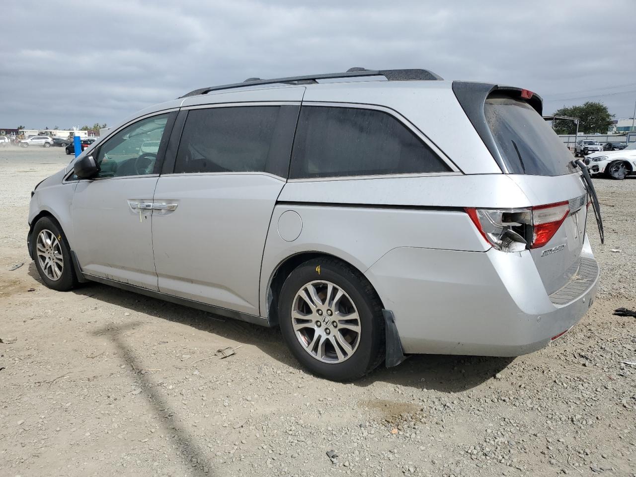 2012 Honda Odyssey Exl - Фото 2