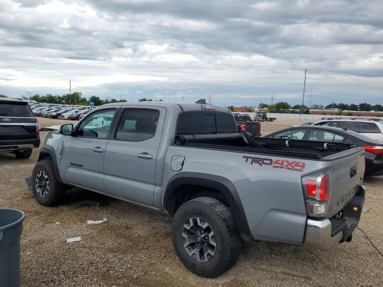 2021 Toyota Tacoma Double Cab - Фото 2