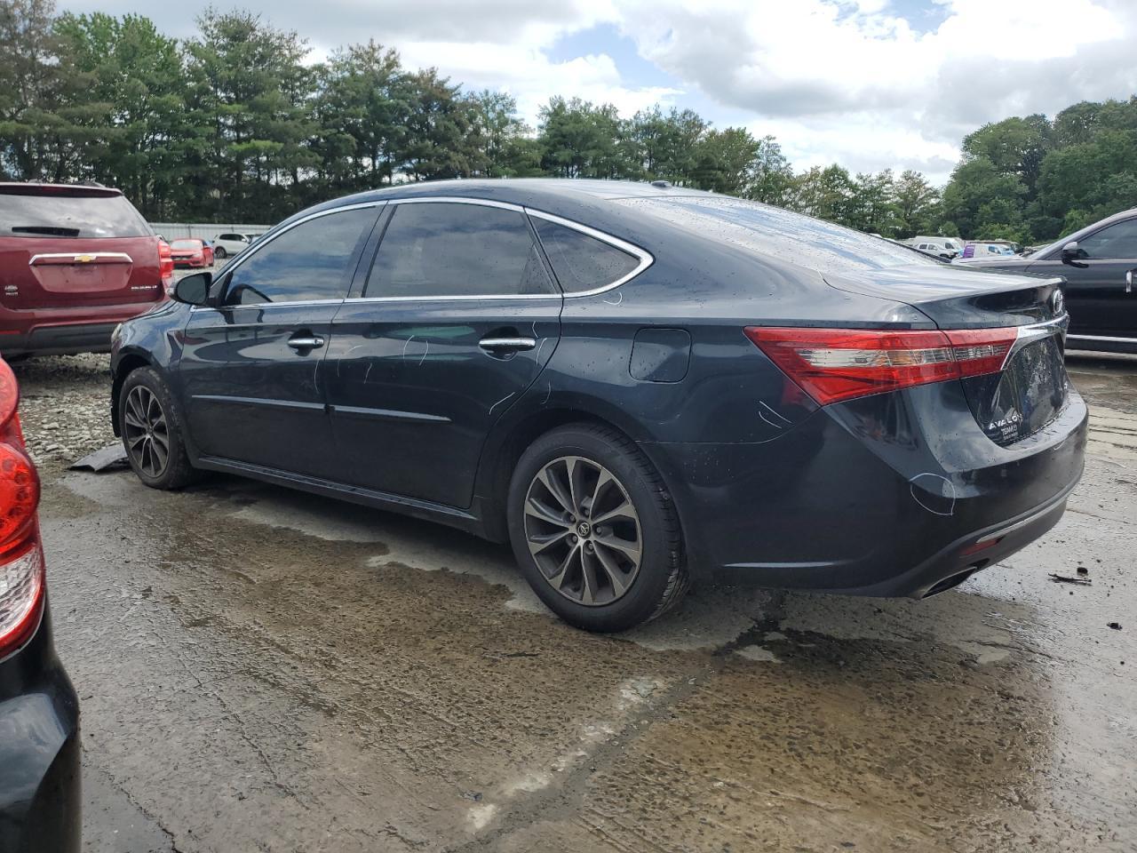 2016 Toyota Avalon Xle - Image 2