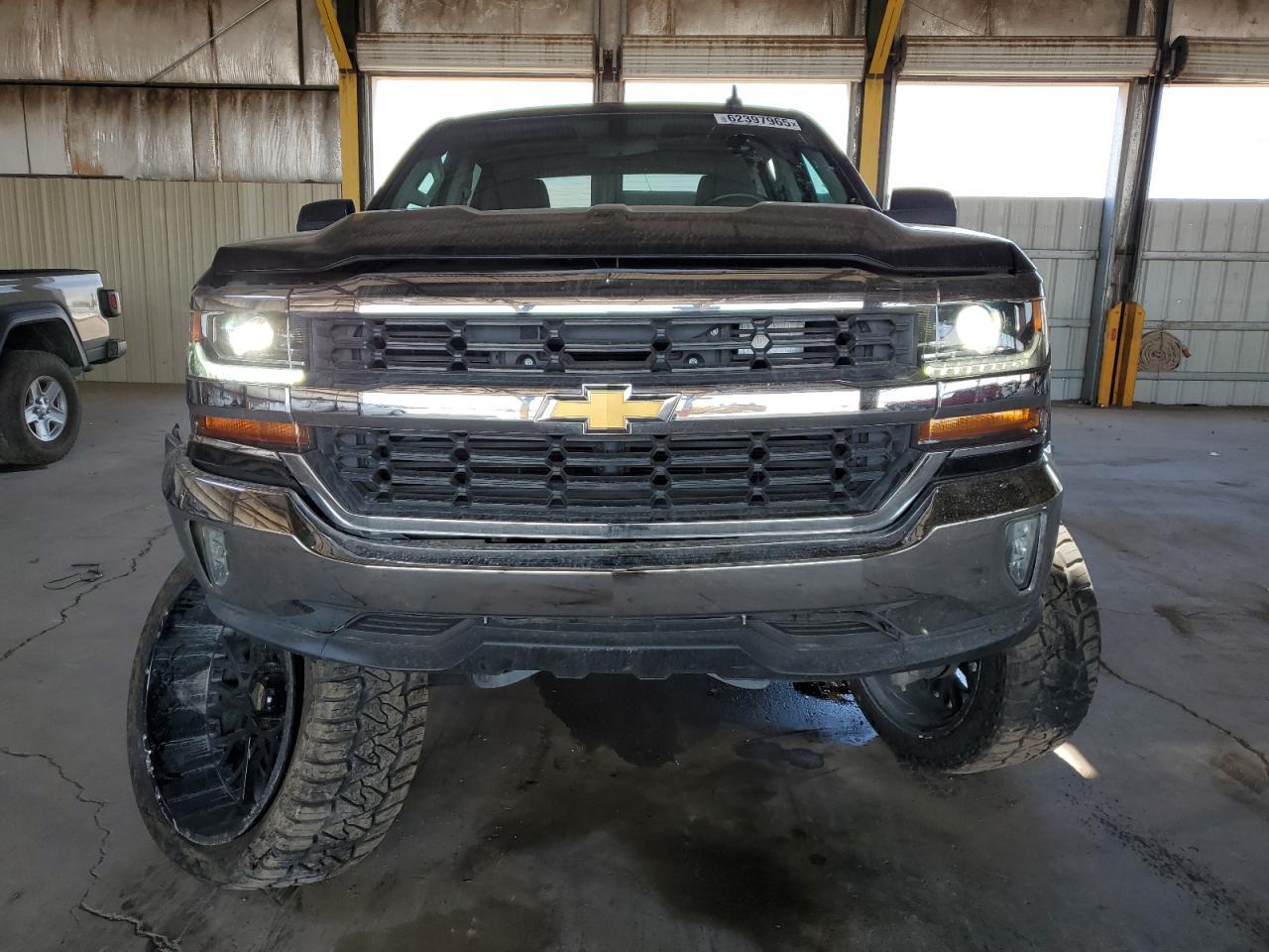 2018 Chevrolet Silverado C1500 Lt - Image 5