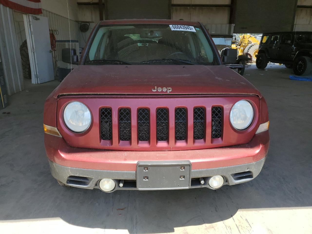 2014 Jeep Patriot Latitude - Image 5