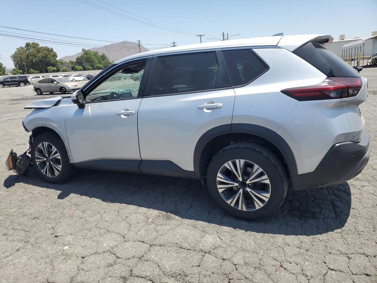 2023 Nissan Rogue Sv - Фото 2