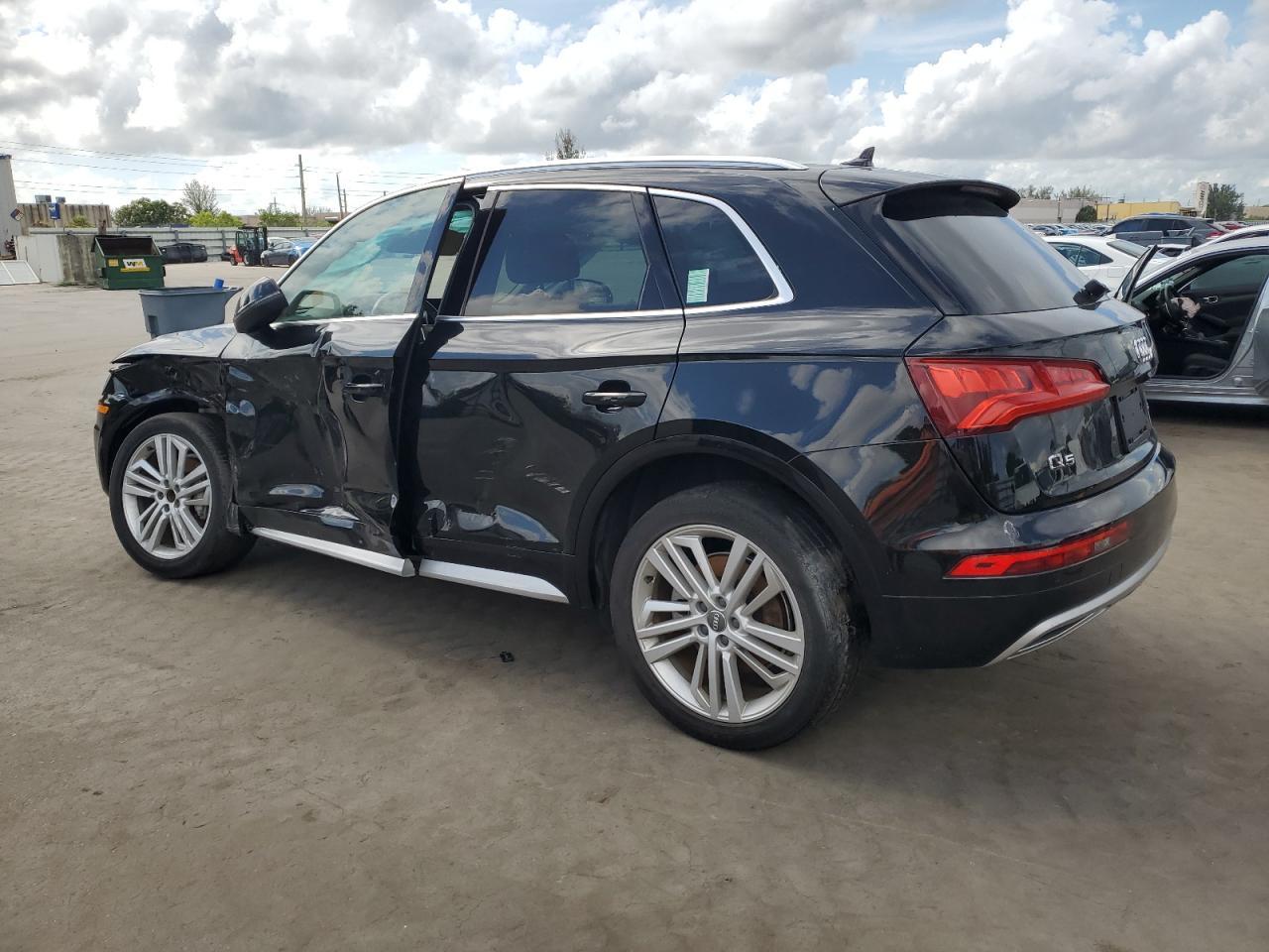 2018 Audi Q5 Premium Plus - Фото 2