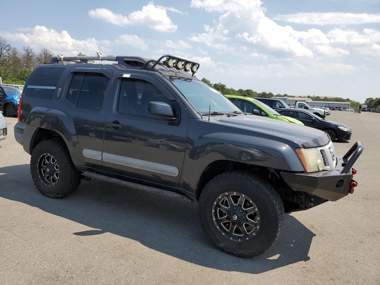 2011 Nissan Xterra Off Road - Фото 4