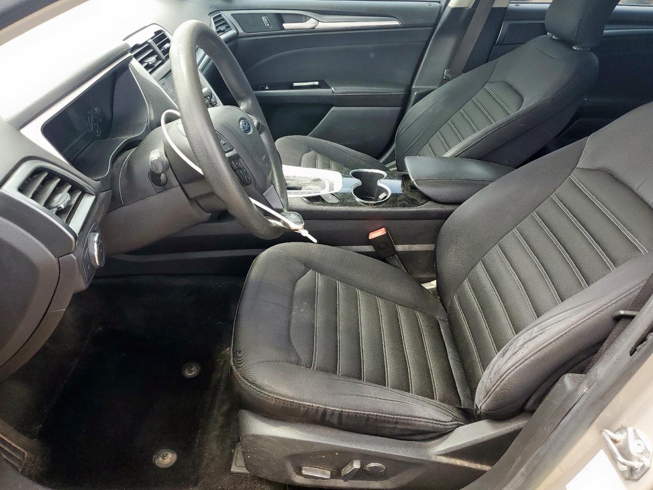 2015 Ford Fusion Se - Фото 7