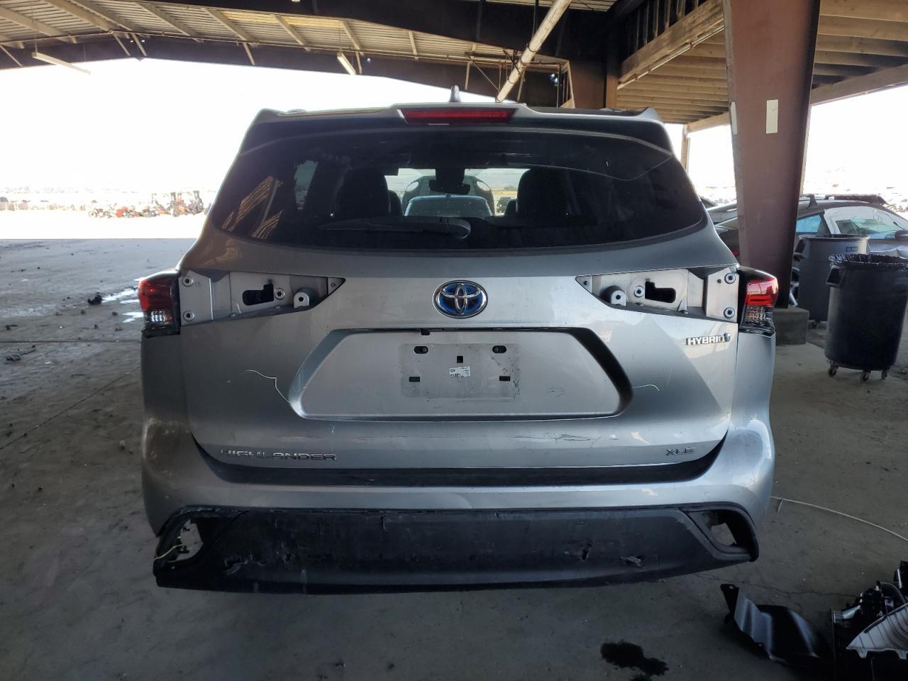 2023 Toyota Highlander Hybrid Xle - Image 6
