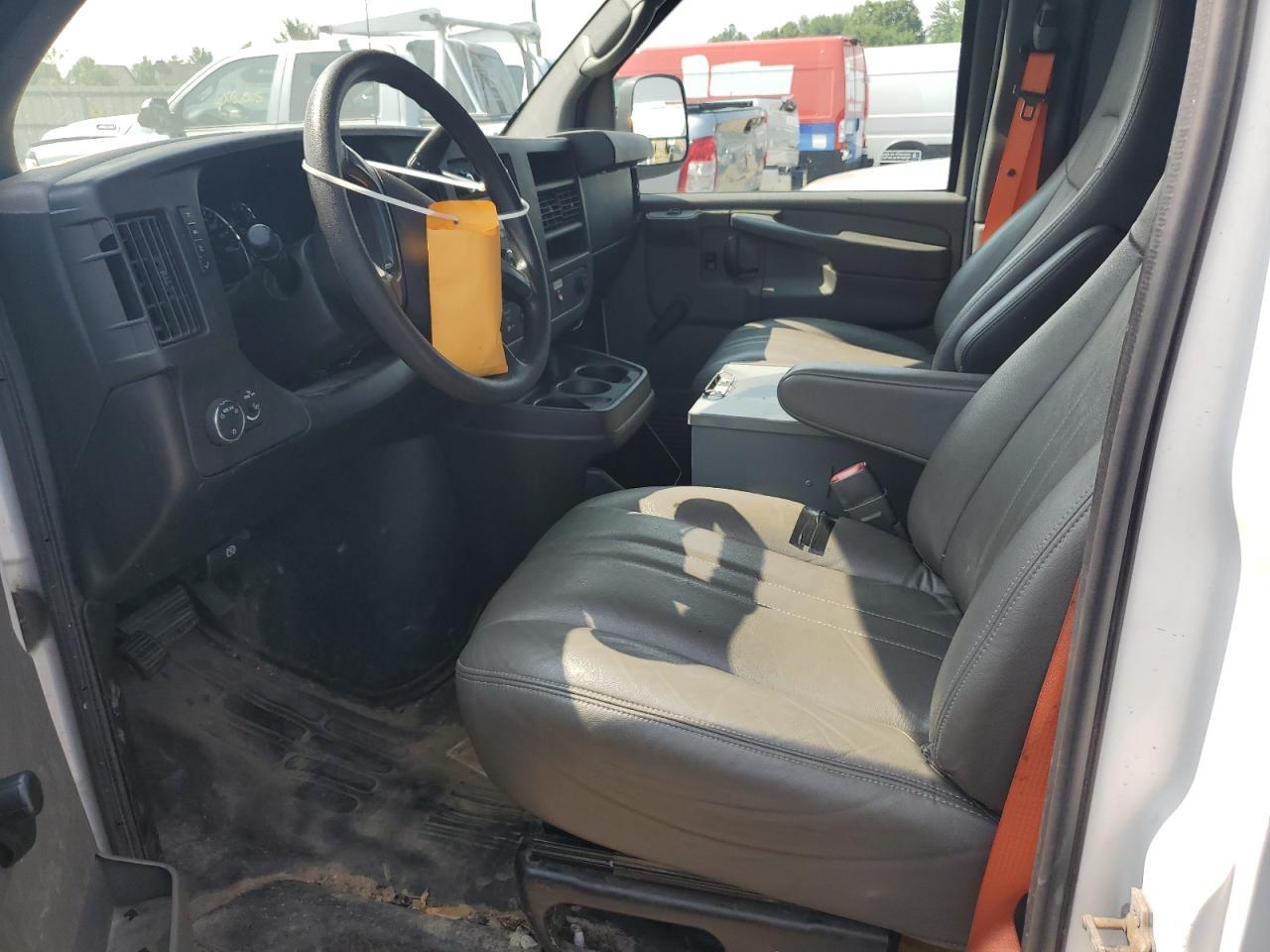 2013 Chevrolet Express G2500 - Фото 7