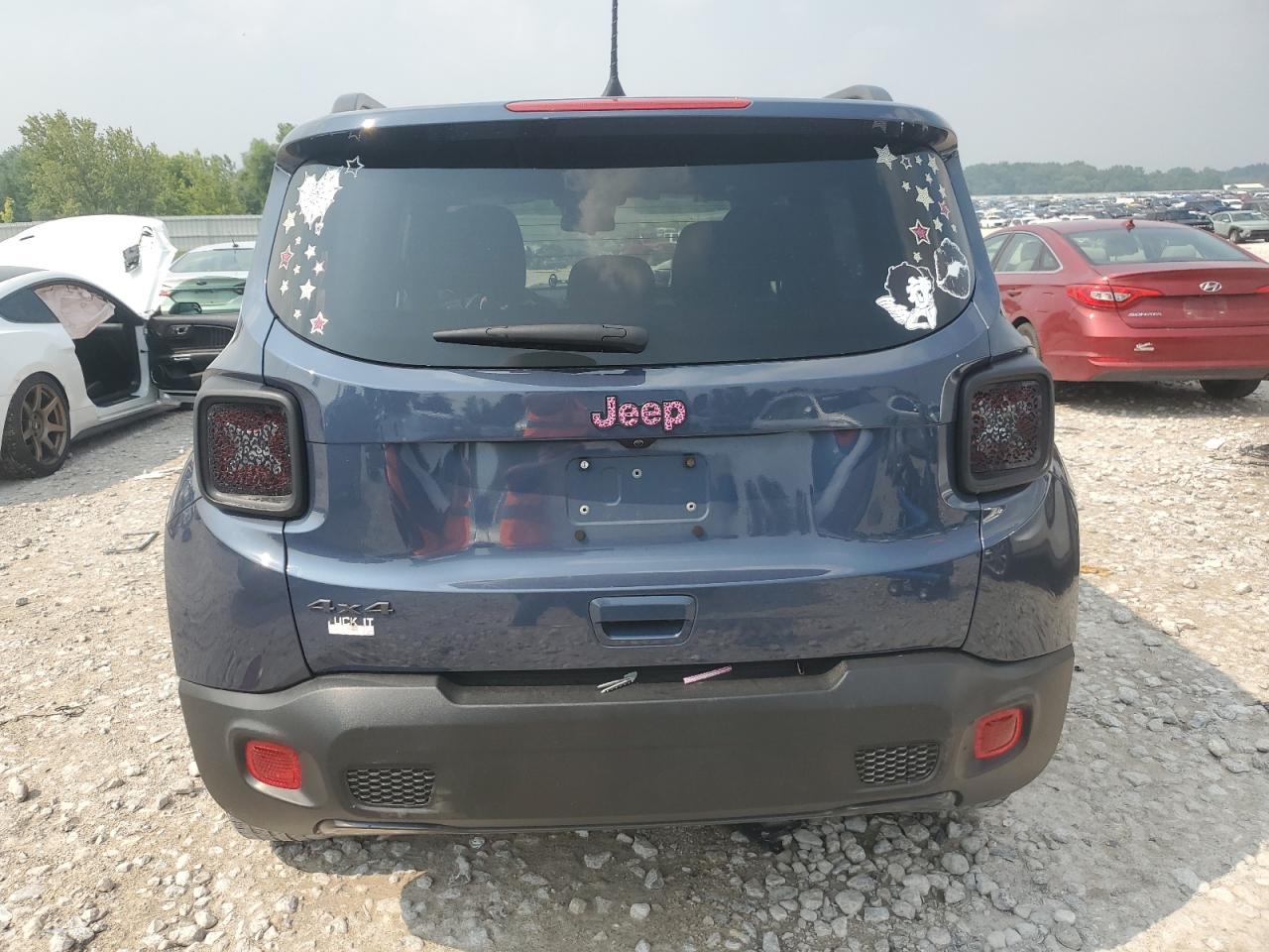 2021 Jeep Renegade Latitude - Фото 6