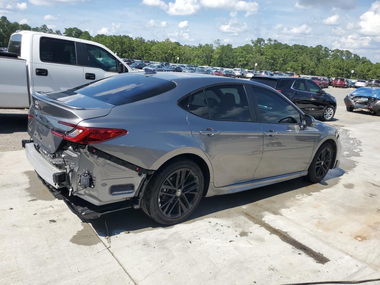 2025 Toyota Camry Xse - Фото 3