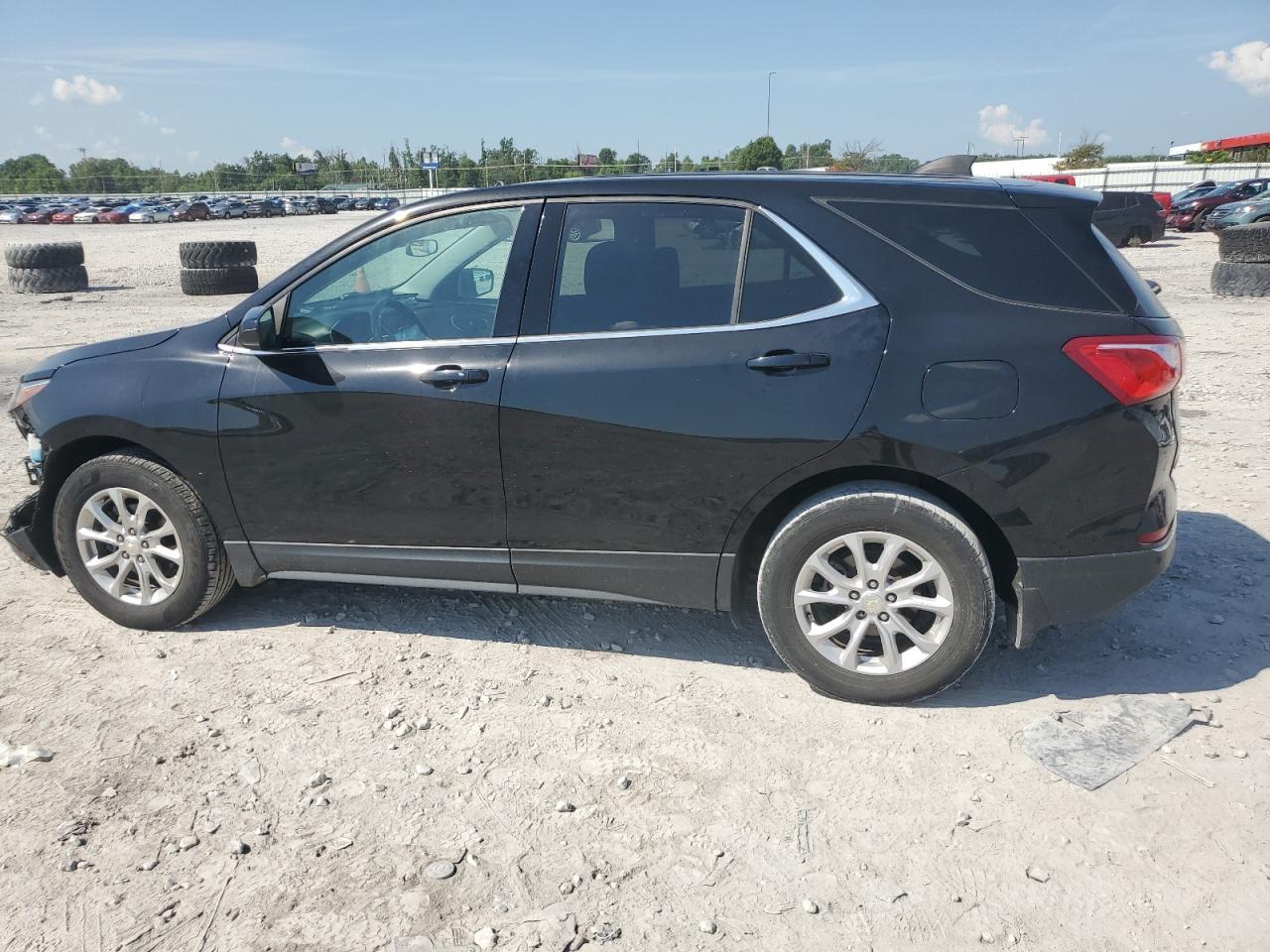 2020 Chevrolet Equinox Lt - Image 2