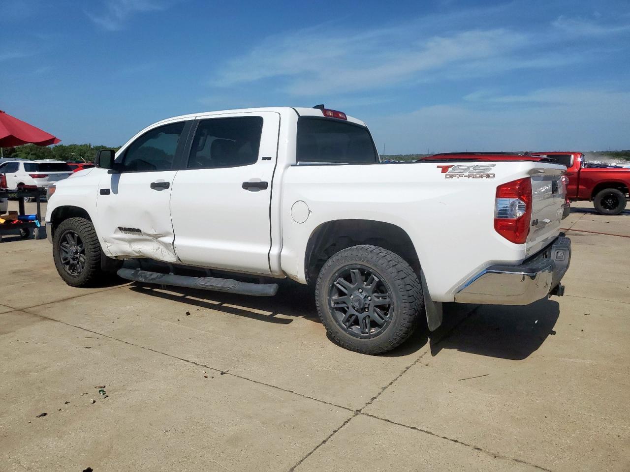 2021 Toyota Tundra Crewmax Sr5 - Фото 2