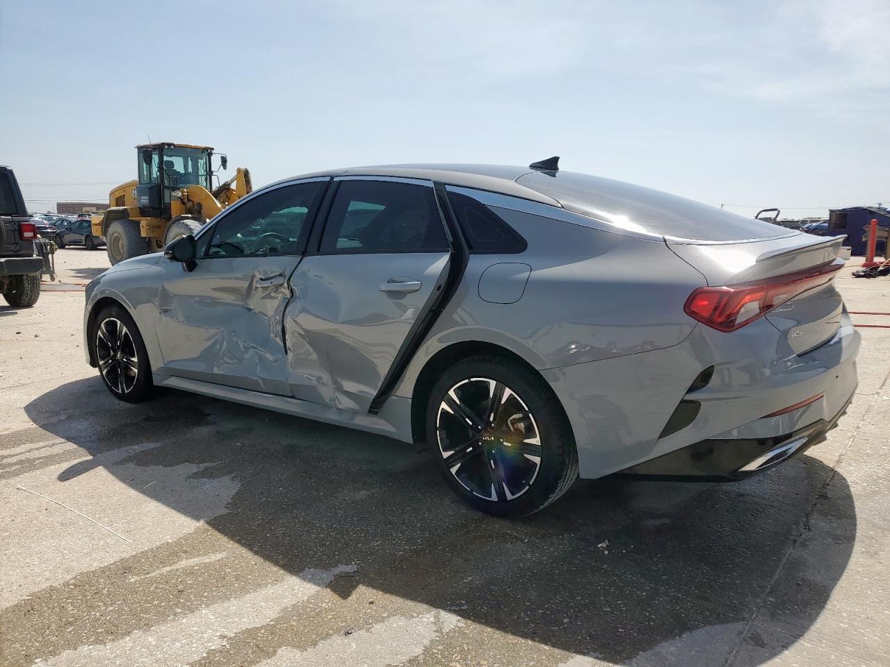 2024 Kia K5 Gt Line - Фото 2