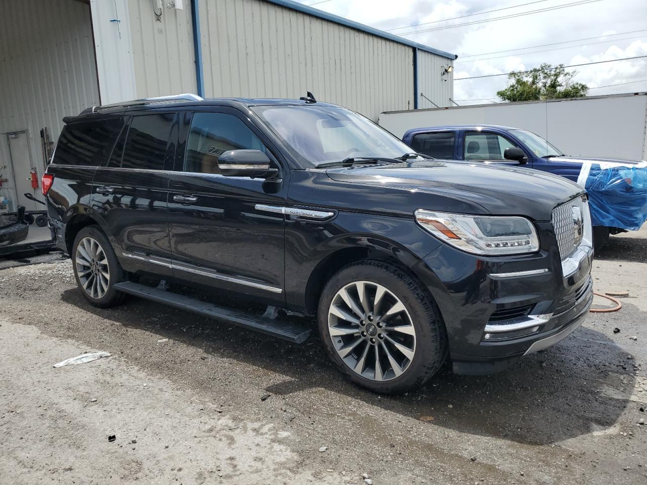 2020 Lincoln Navigator Reserve - Фото 4