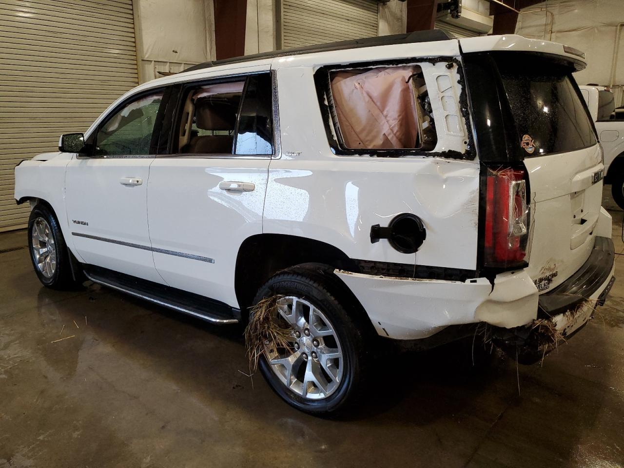2019 GMC Yukon Slt - Image 2
