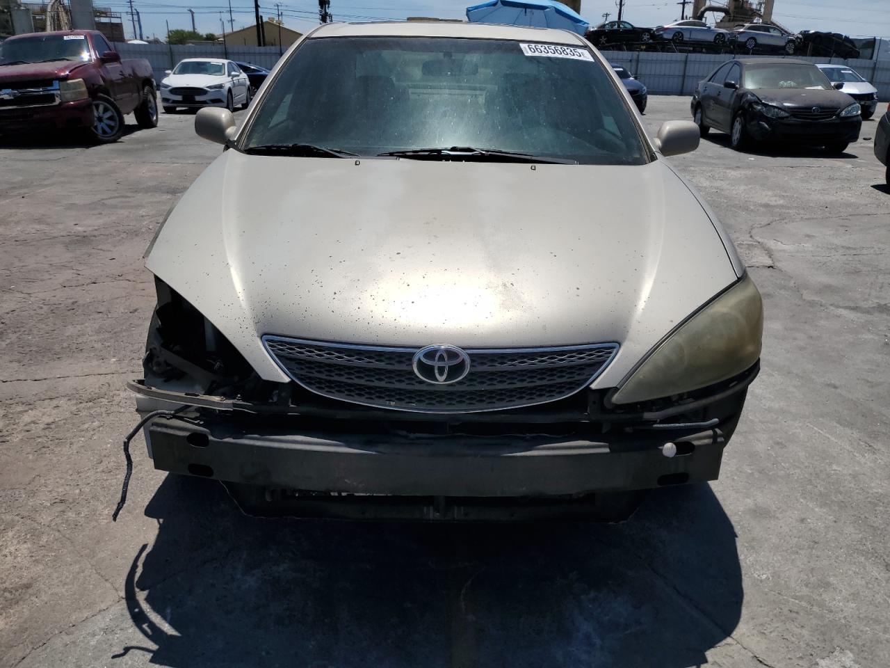 2003 Toyota Camry Le - Фото 5