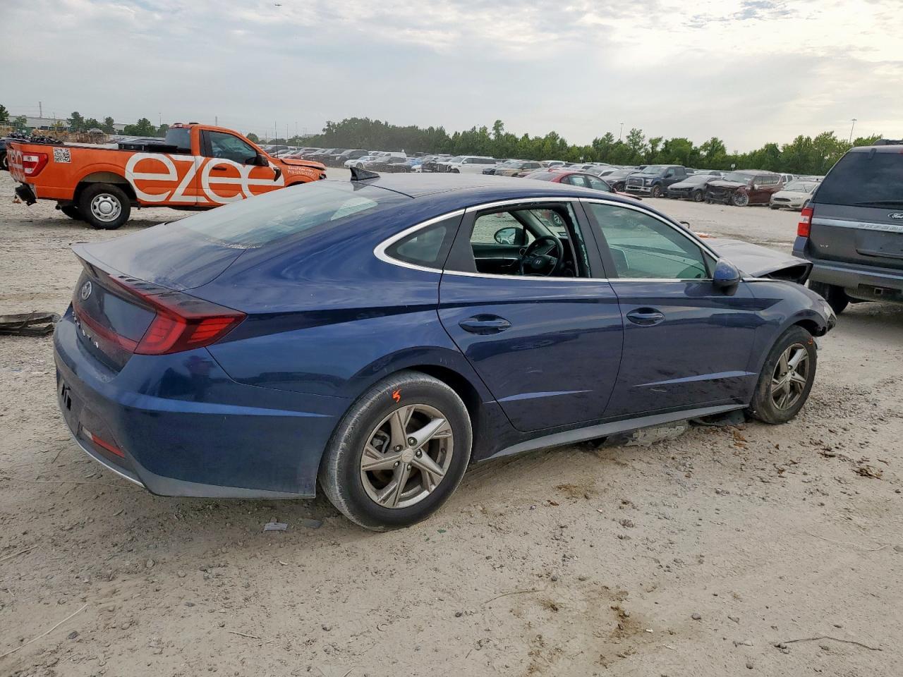 2021 Hyundai Sonata Se - Фото 3