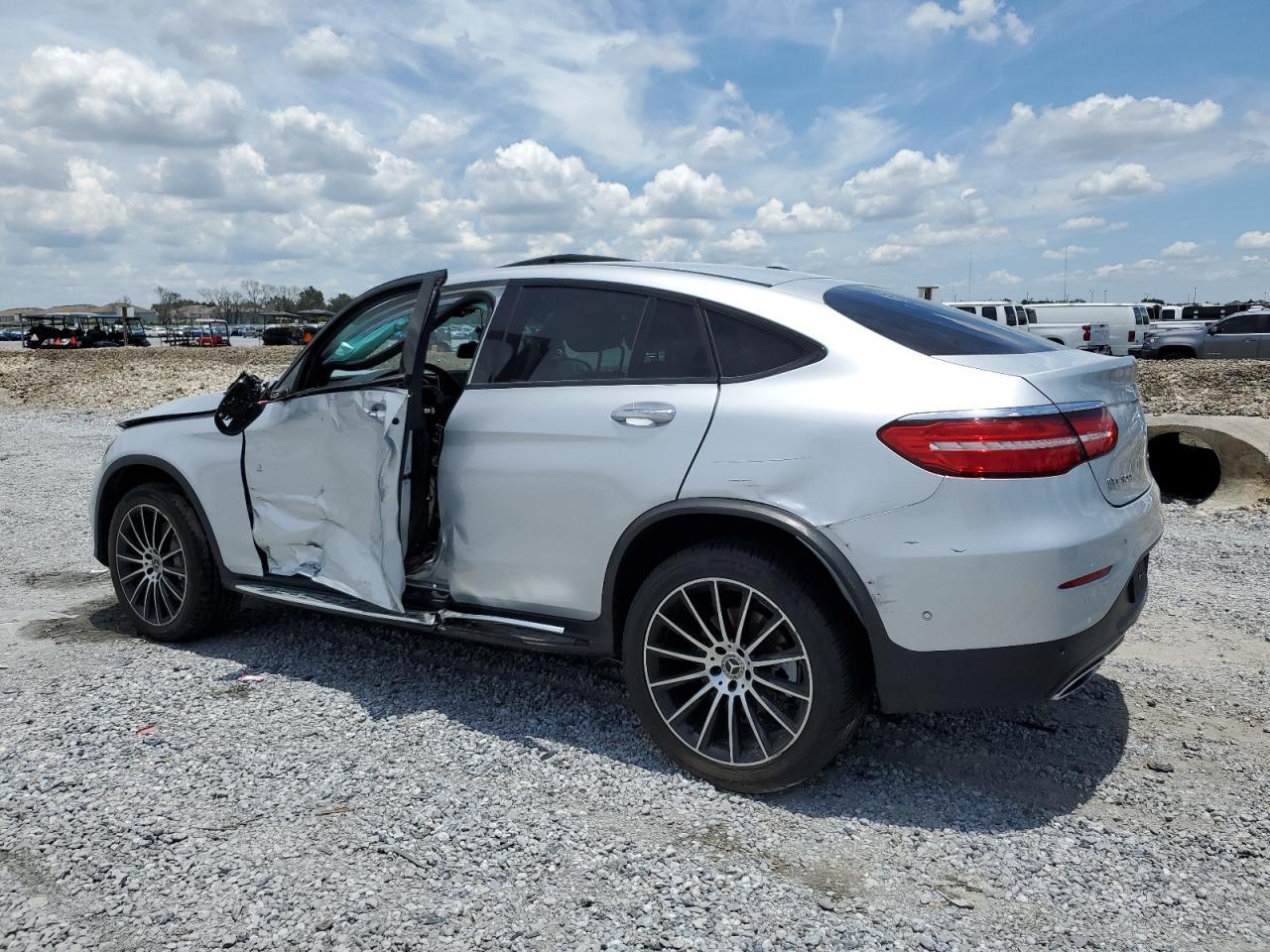 2019 Mercedes-Benz Glc Coupe 300 4Matic - Фото 2