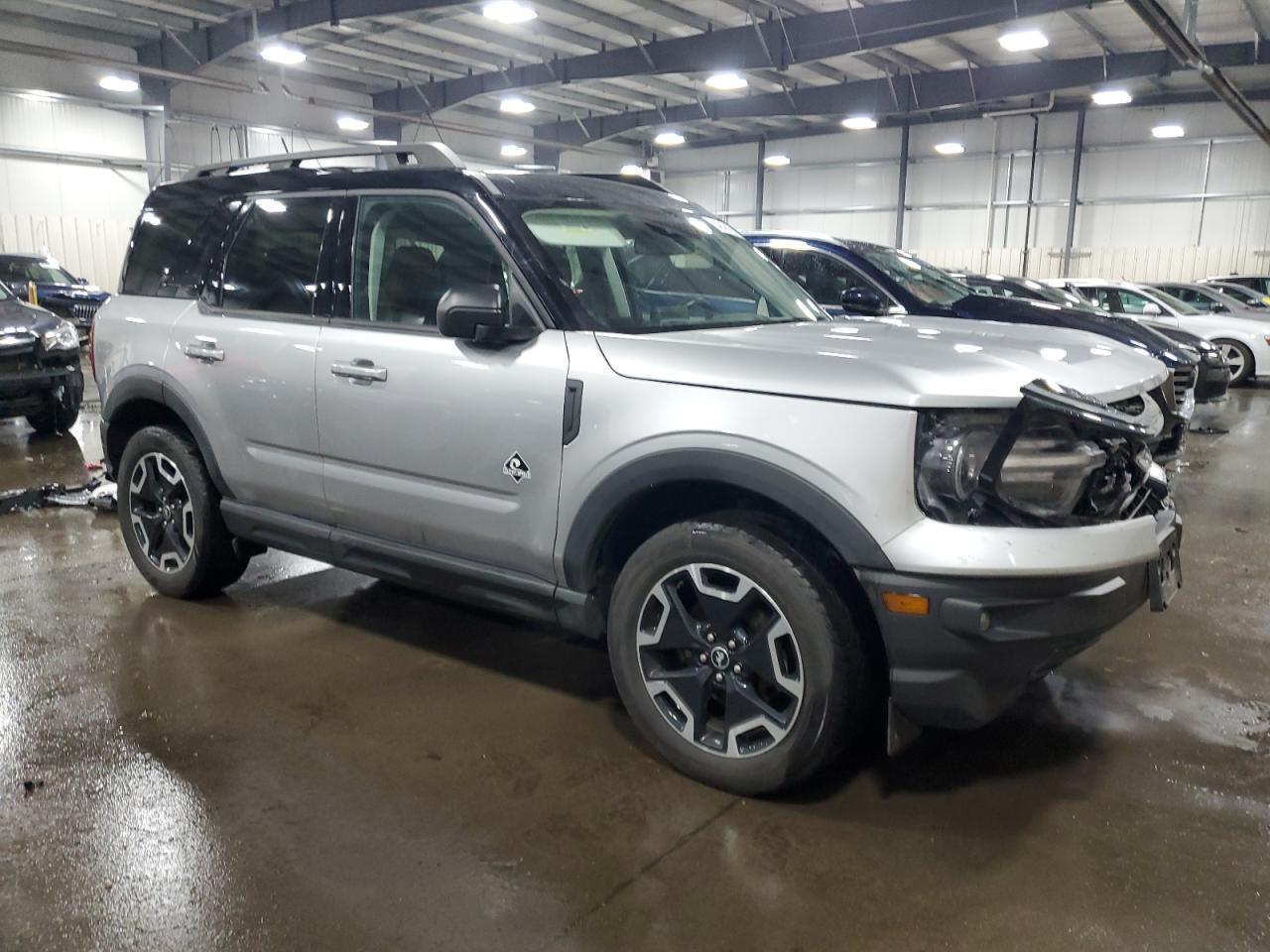 2022 Ford Bronco Sport Outer Banks - Фото 4