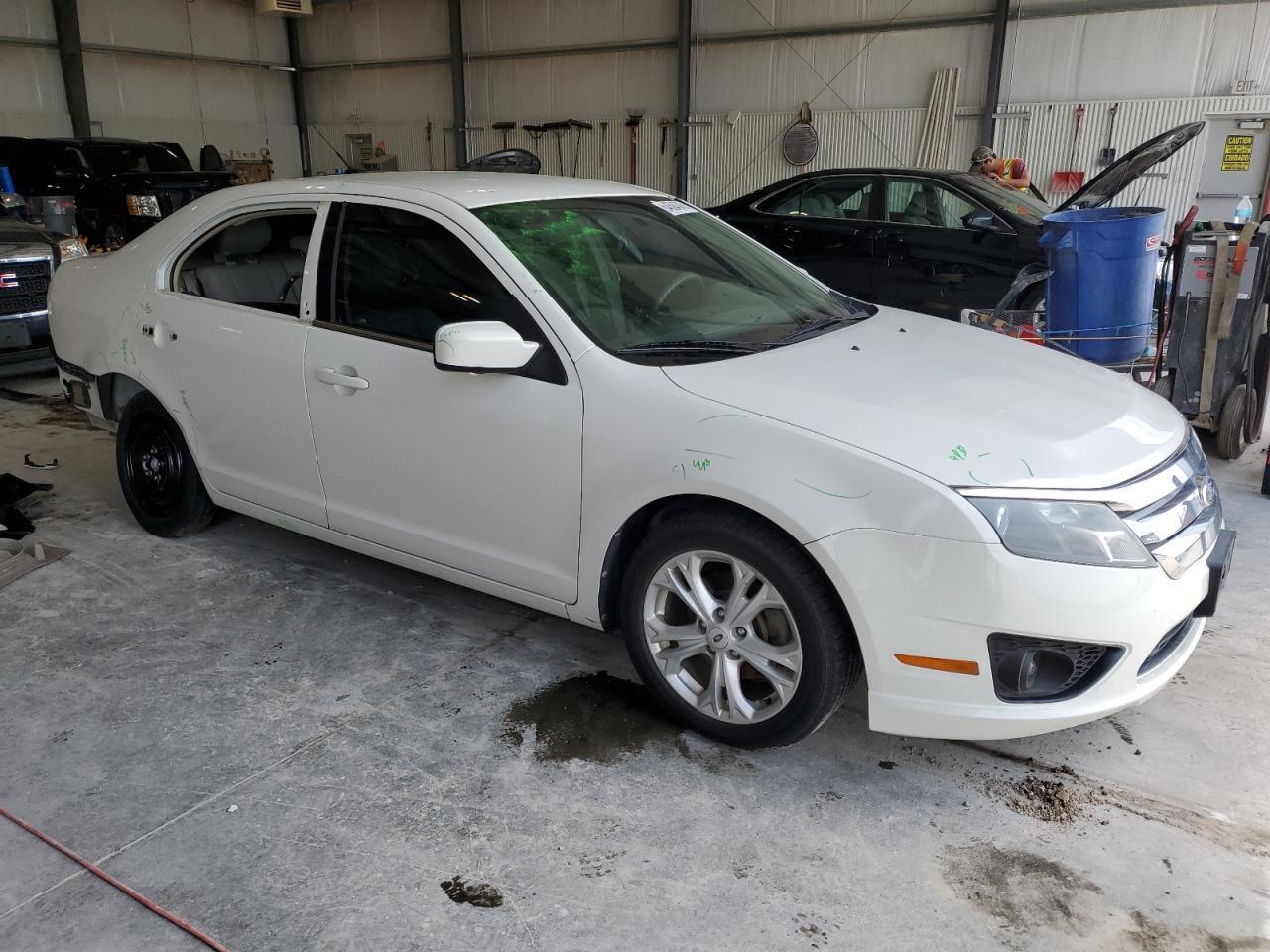 2012 Ford Fusion Se - Фото 4