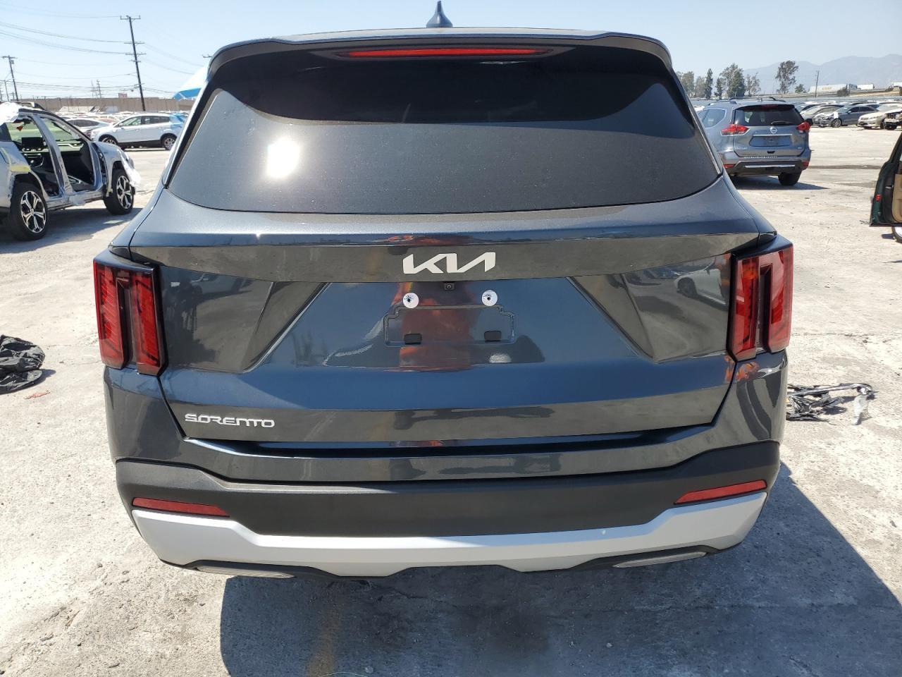 2024 Kia Sorento Lx - Фото 6