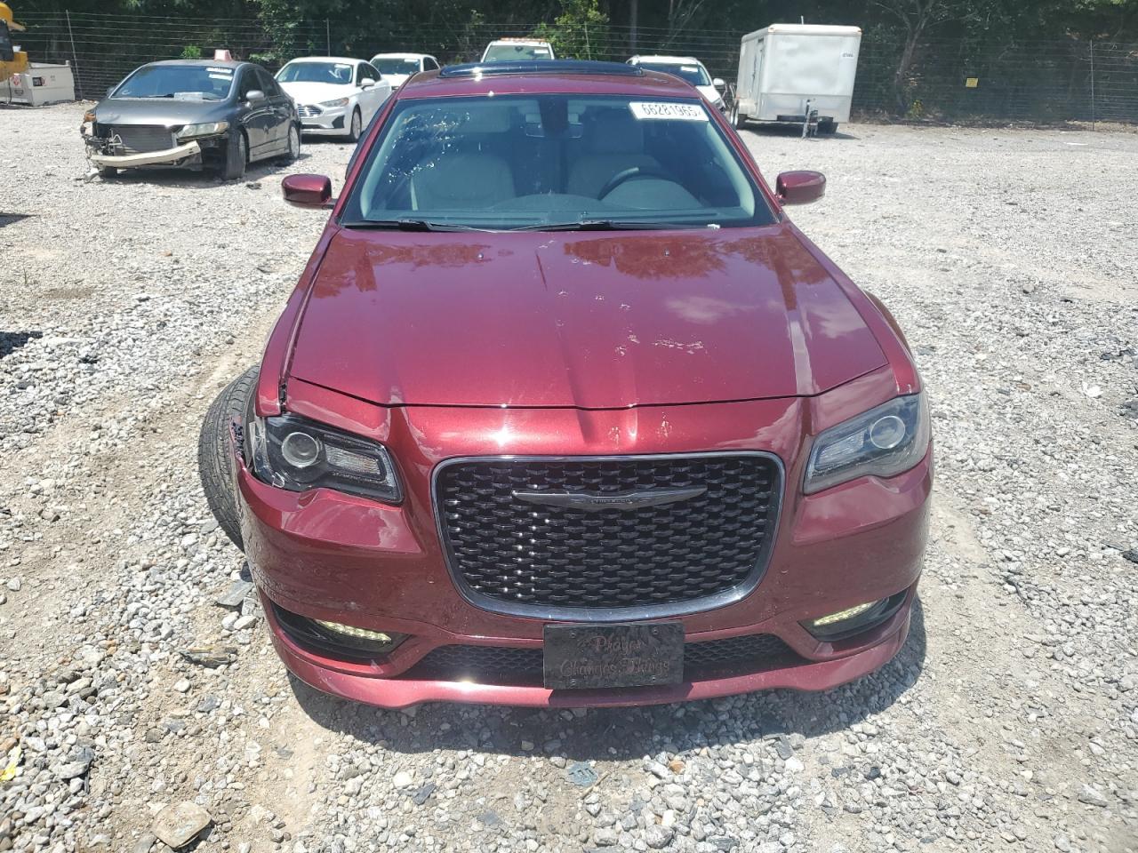 2023 Chrysler 300 Touring L - Image 5