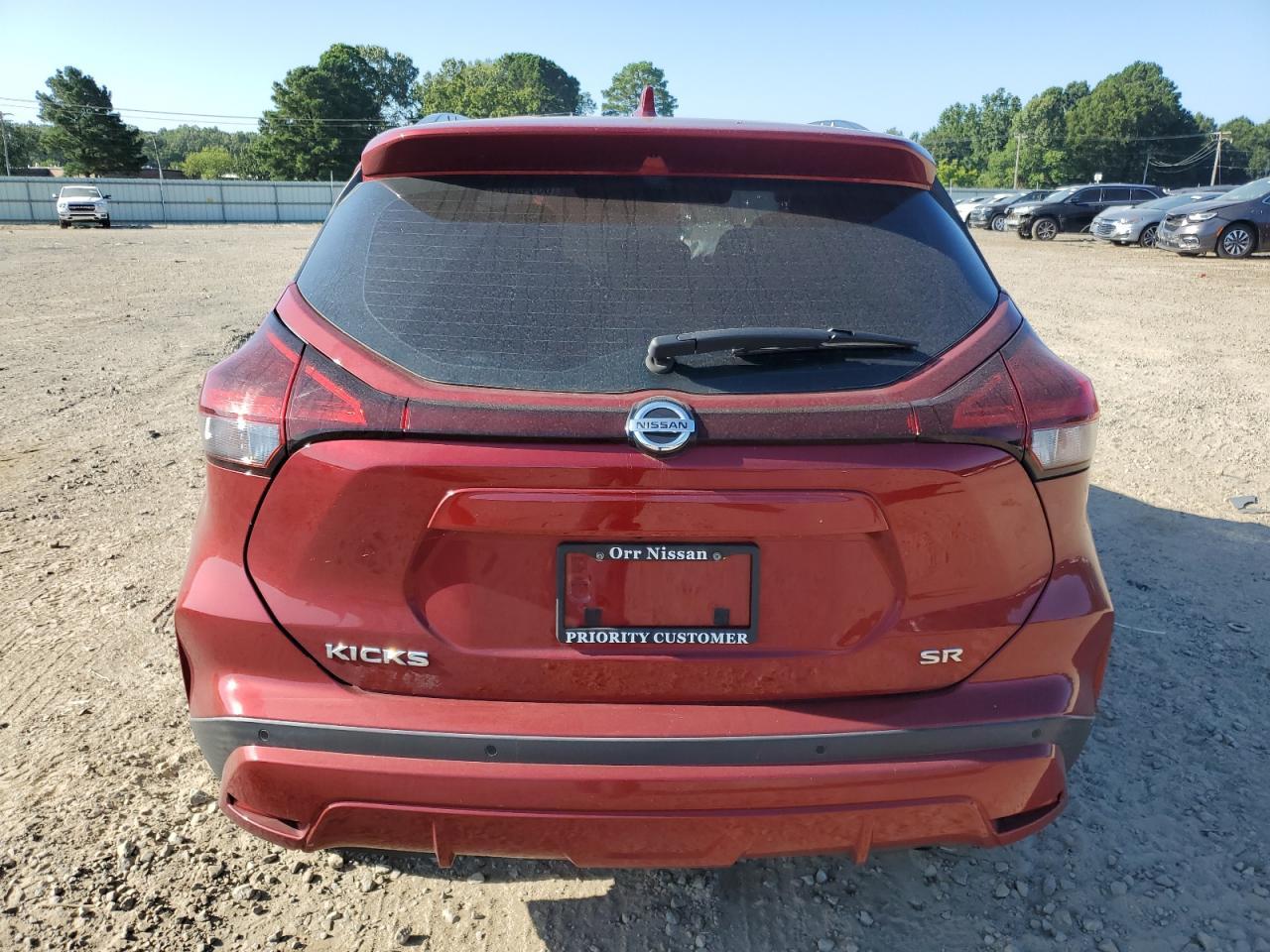 2021 Nissan Kicks Sr - Image 6