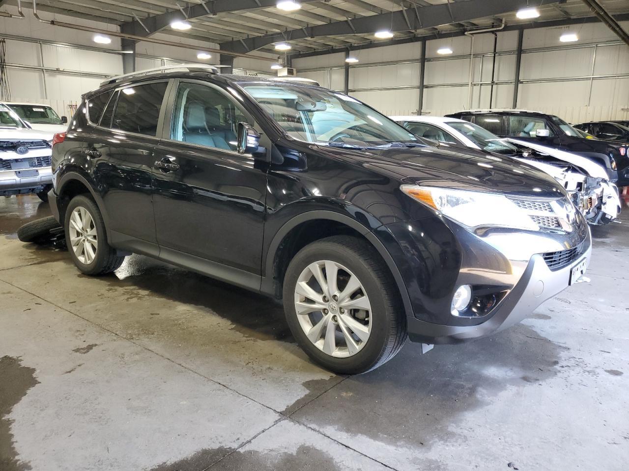 2015 Toyota Rav4 Limited - Image 4