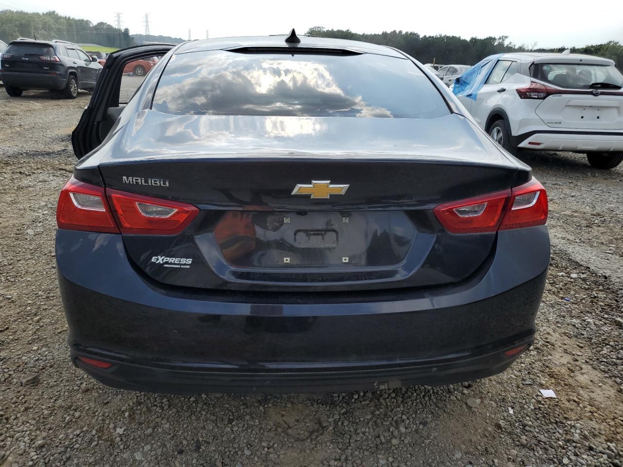 2022 Chevrolet Malibu Ls - Image 6