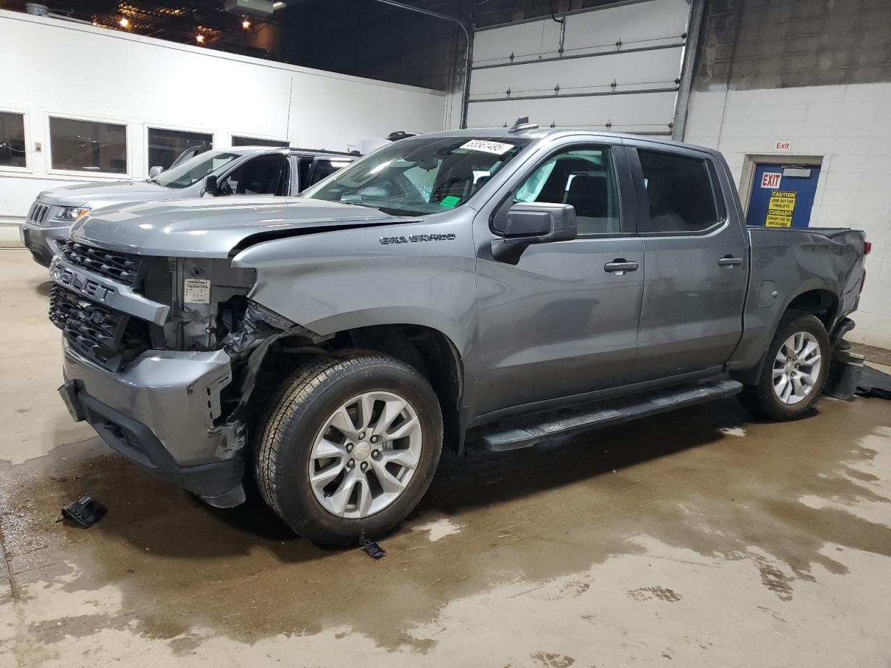 2022 Chevrolet Silverado Ltd C1500 Custom