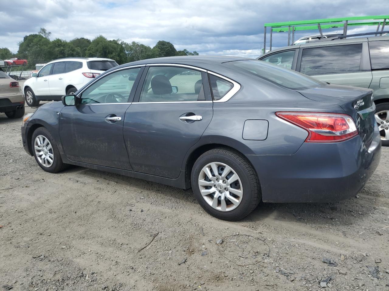 2013 Nissan Altima 2.5 - Фото 2