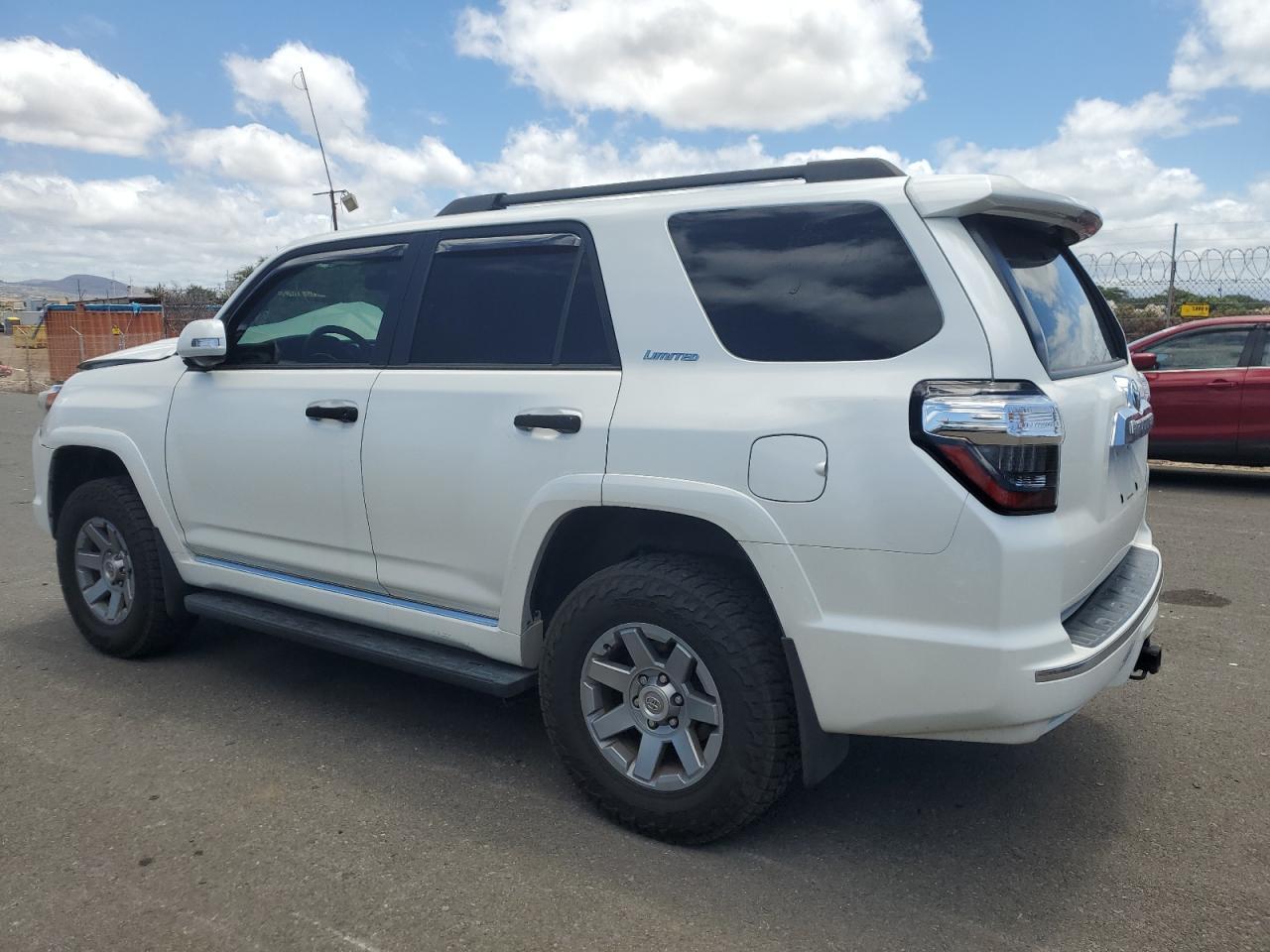 2011 Toyota 4Runner Sr5 - Image 2