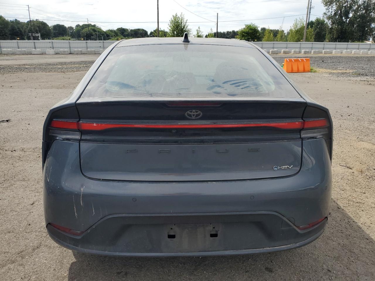 2023 Toyota Prius Le - Image 6