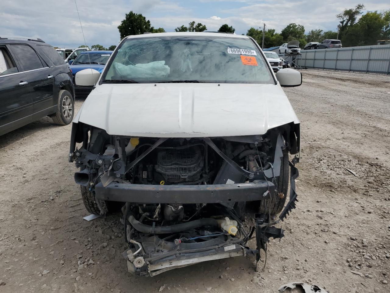 2012 Dodge Grand Caravan Sxt - Image 5