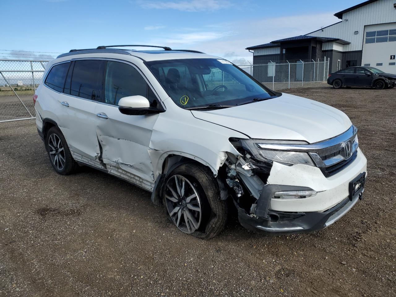 2020 Honda Pilot Touring - Image 4