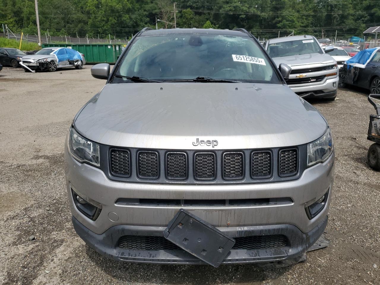 2019 Jeep Compass Latitude - Image 5