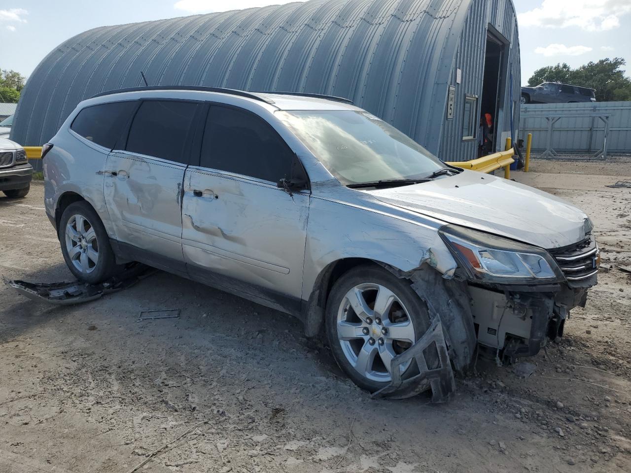 2017 Chevrolet Traverse Lt - Фото 4