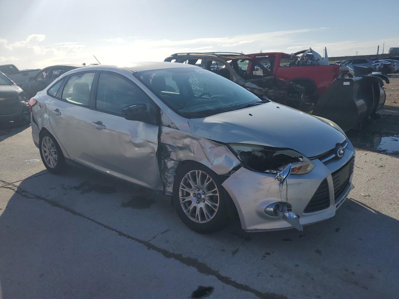 2012 Ford Focus Se - Фото 4