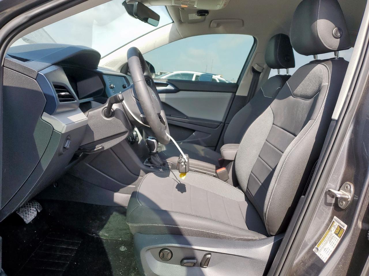 2024 Volkswagen Taos Se - Фото 7
